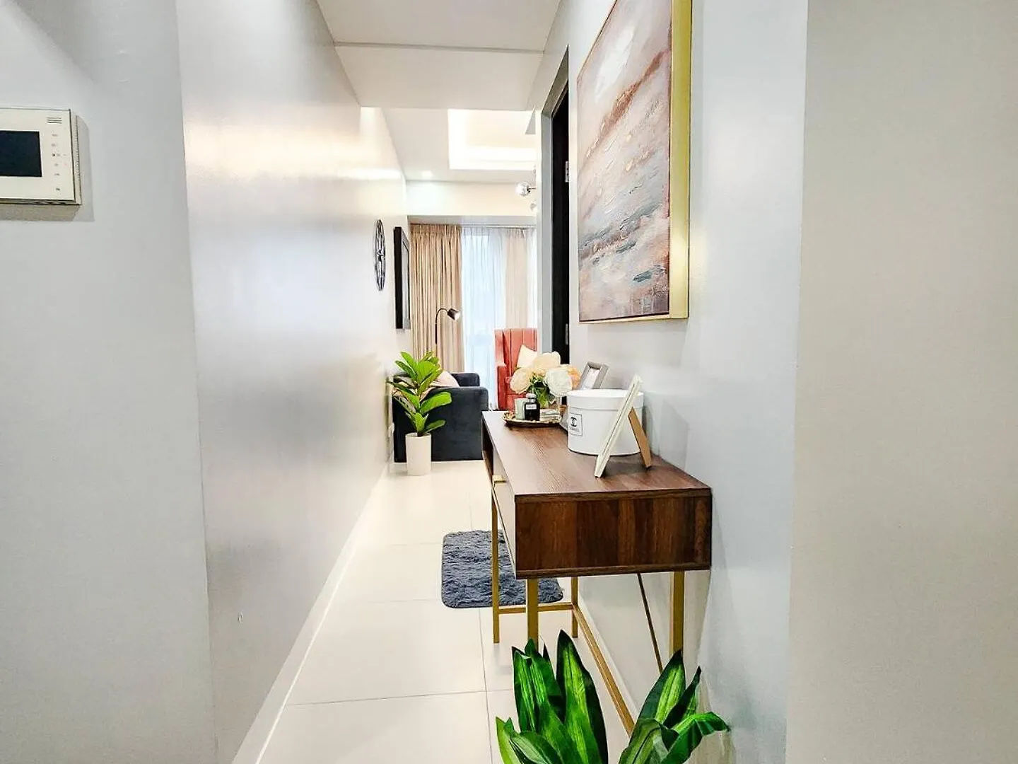 Large One Bedroom Unit In Uptown Bgc Manila Philippines